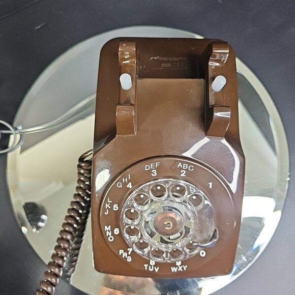 Vintage Chocolate Brown Northern Electric Rotary Desktop Telephone Canada - Picture 4 of 16